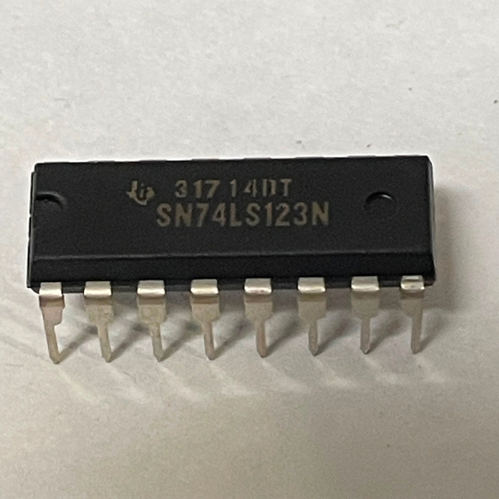 Lot of 380 TI Texas Instruments IC MMV 2-CIR 28-NS 16-PDIP 400uA 8mA 44684-01