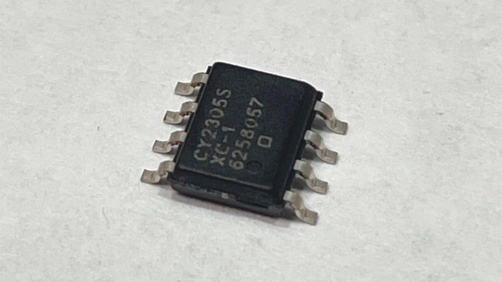 Lot of 630 Infineon Cypress CY2305SXC-1 IC FANOUT BUFFER 8SOIC 49965-01