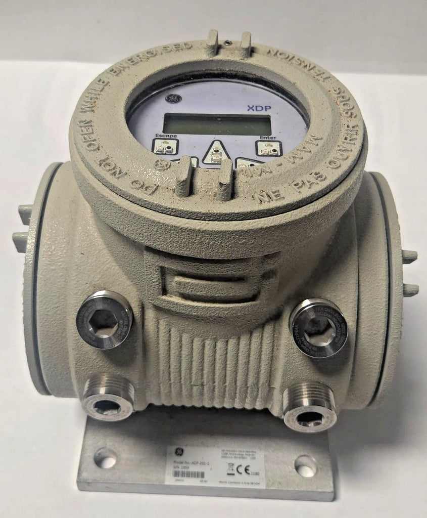 GE XDP-251-1 Explosion Proof Gas Analyzer Transmitter LCD Display 24 VDC 40 W Local Pickup
