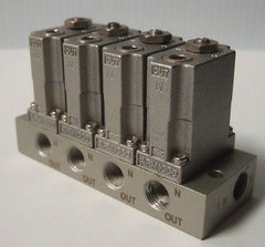 SMC ARM1000 Pneumatic Air Regulator Manifold