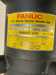 FANUC DC SERVO MOTOR MODEL OM A06B-0641-B011 2000 RPM JAPAN