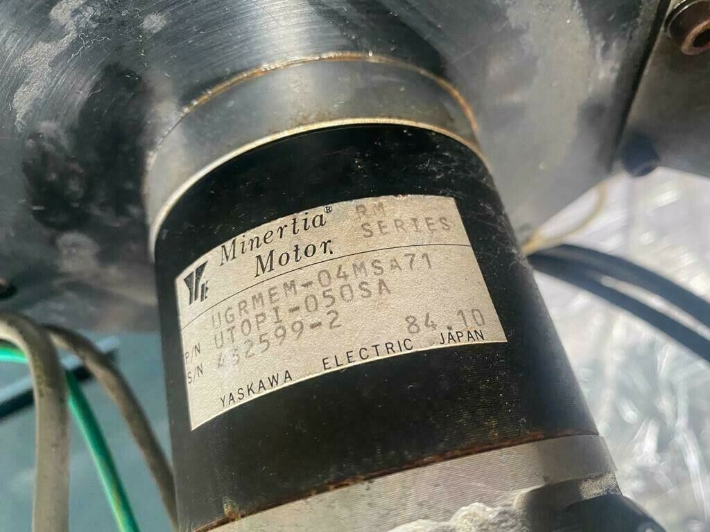 Yaskawa Minertia Motor UGRMEM-04MSA71-UTOPI-050SA Rm Series Motor - USED