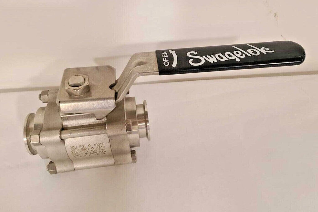 Swagelok Pressure Ball Valve SEAT 300 PSI WHITEY STEAM 1.25" SS-67TSC24-EP