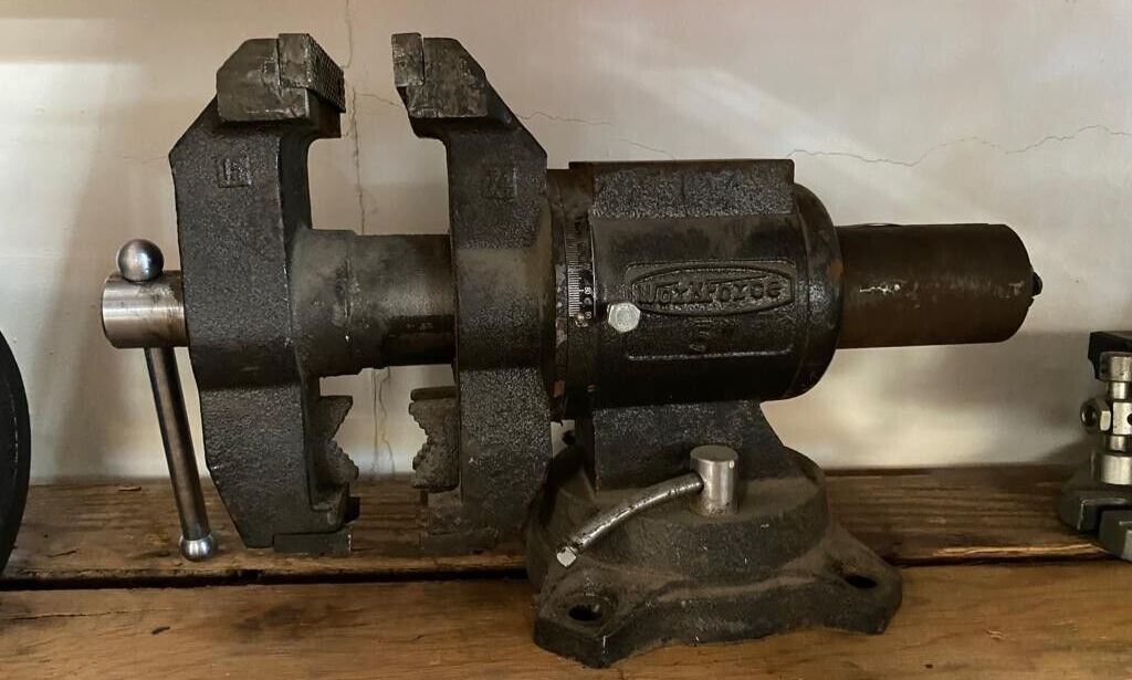 5” Workforce Bench Machine Vise