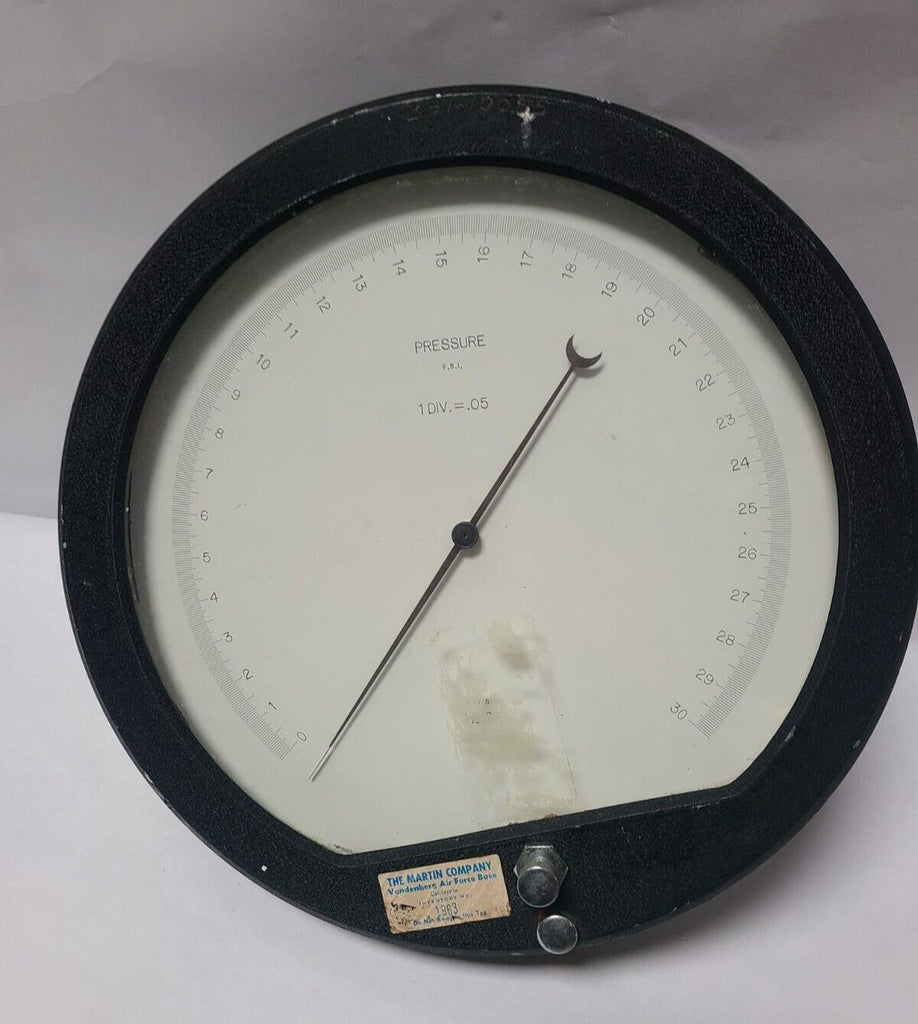 HEISE Pressure Gauge 0-30 Divisions Test Gage Steampunk