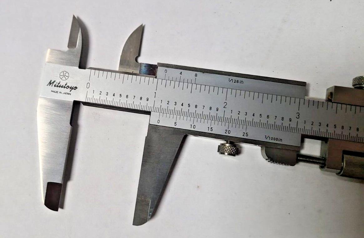 Mitutoyo Brand Vernier Caliper with Fine adjustment 7 inch 1/128 in 1/