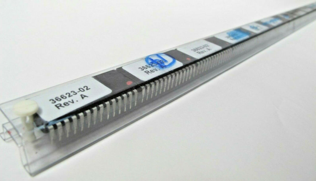 Lot 14 pcs AVR Microchip Atmel Microcontroller (36623-02 Rev. A) Brand New
