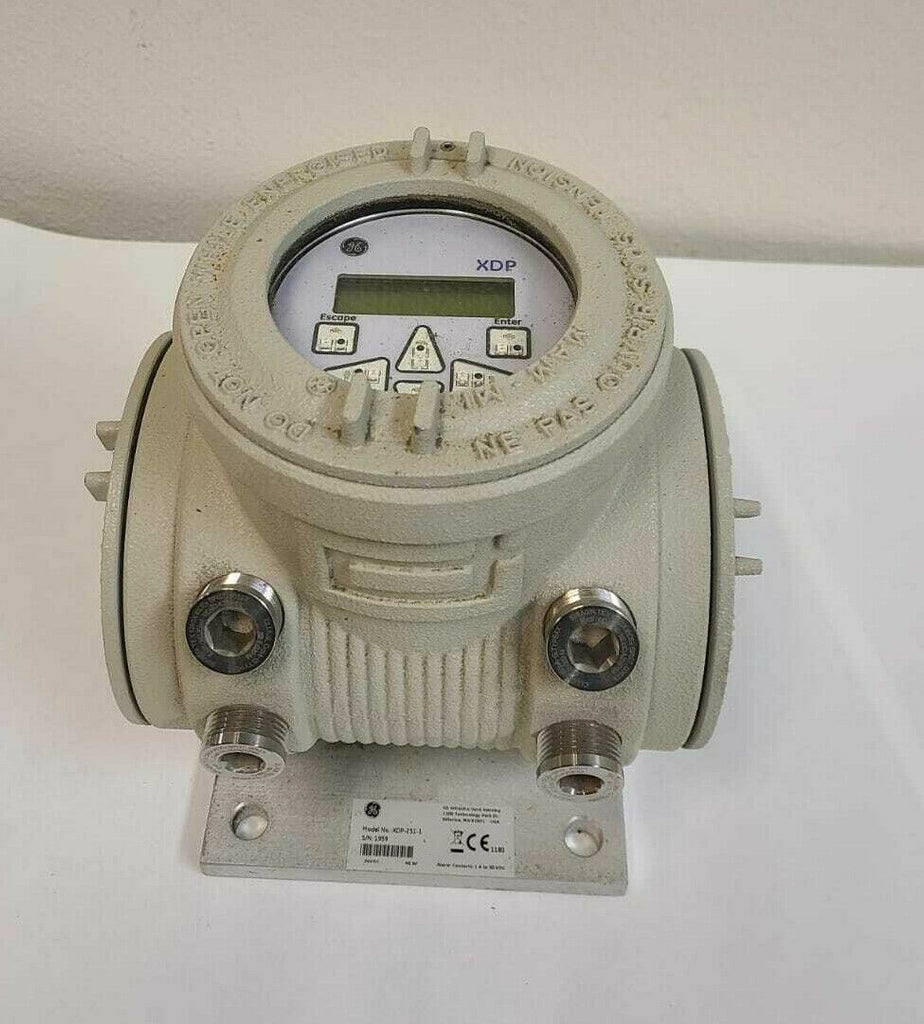 GE XDP-251-1 Explosion Proof Gas Analyzer Transmitter LCD Display 24 VDC 40 W Local Pickup