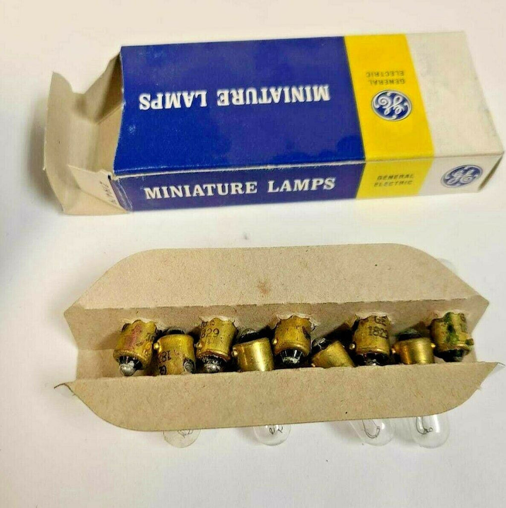 Lot of 20 GE Miniature Signature Lamp Bulb New 1329 1829