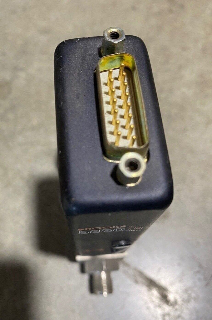BROOKS 5850 TR Mass Flow Controller Flow 0-30 Model No. 5850TRC113GAA41