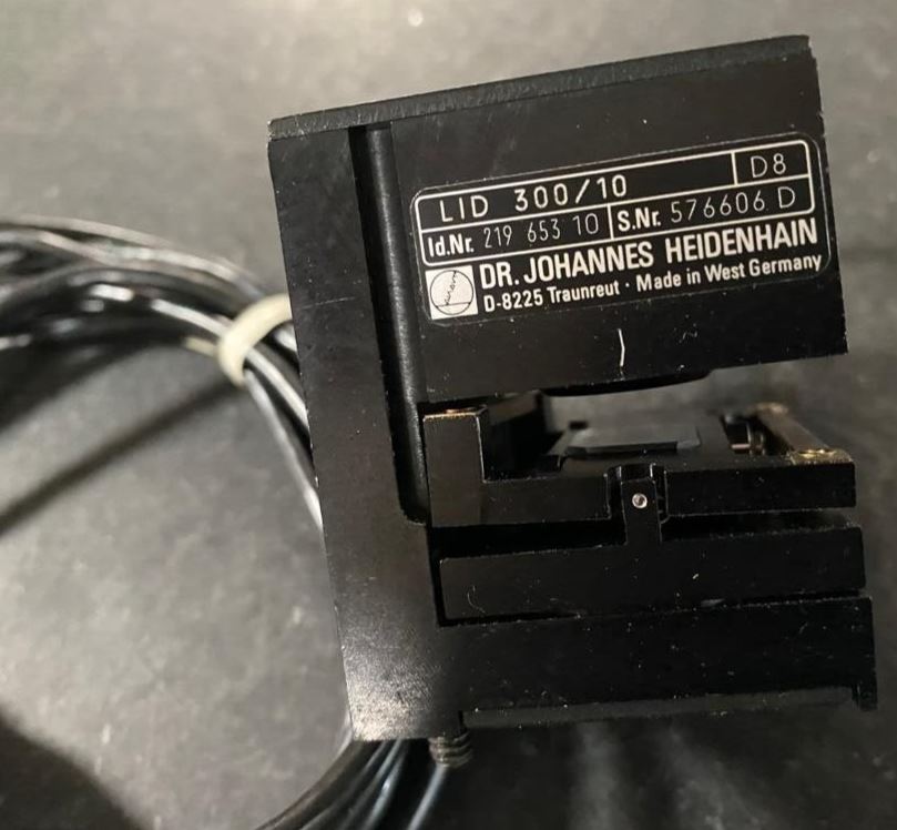 Heidenhain Linear Scale Measuring Optical Encoder LID 300 / 10 No 219