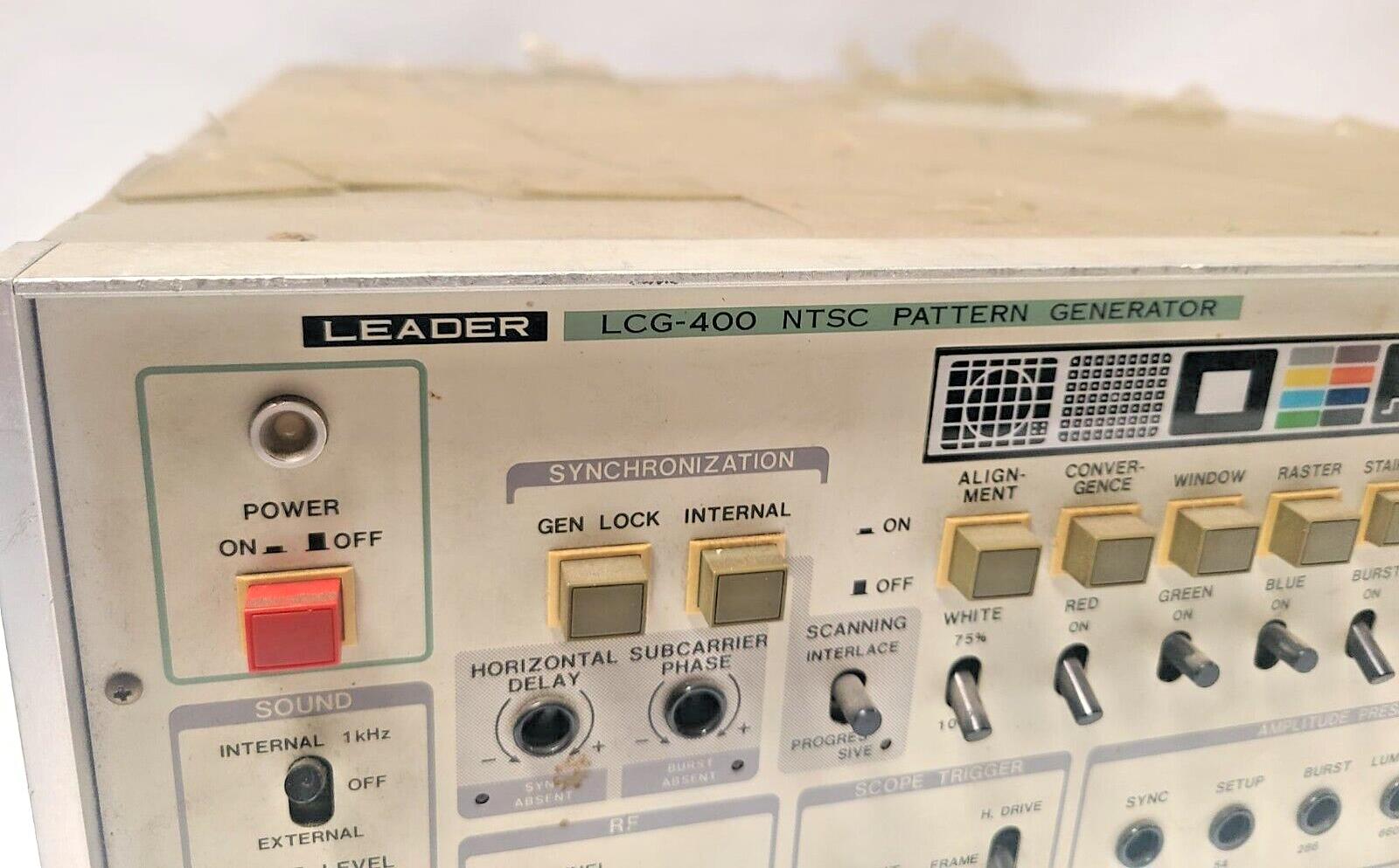 Leader LCG-400 NTSC Color Bar Pattern Generator