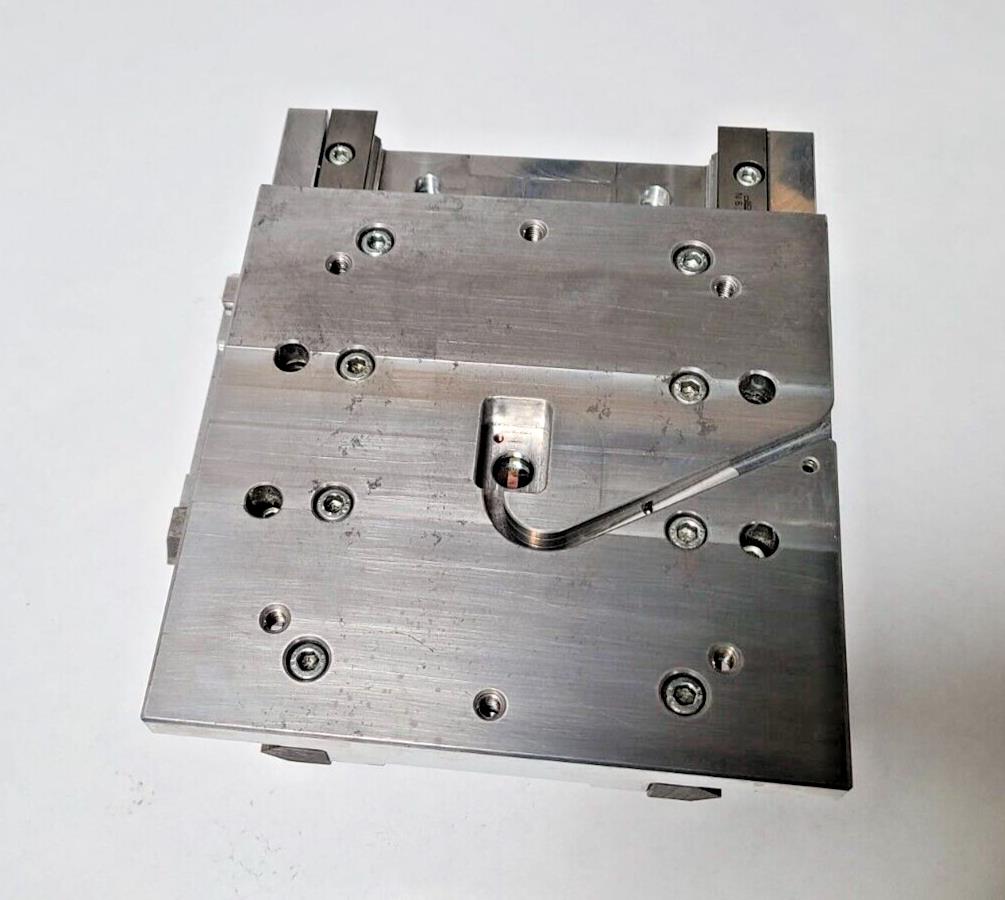 Schneeberger 565 090 441 565090441 N08060-0231-000-03 X,Y Table