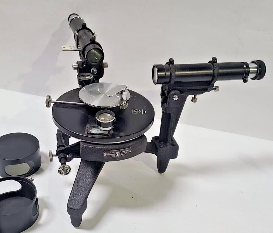 American Optical Instrument Spencer Microscope 2655 AO Comes with a bo
