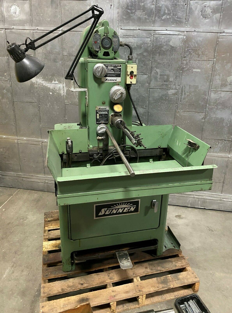 Sunnen MBB-1800D/E Automatic Stroker Horizontal Precision Honing Machine Tooling