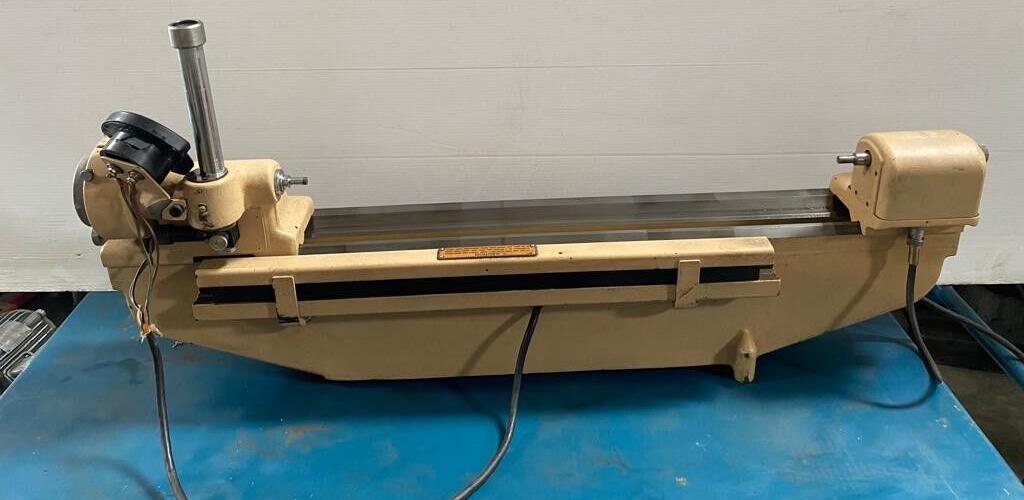 Pratt & Whitney Super Micrometer Measuring Machine 25” Between Centers