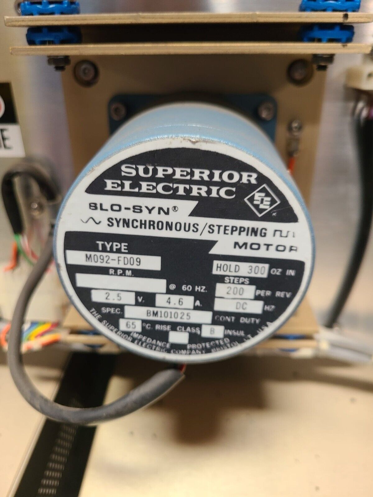 SUPERIOR ELECTRIC M092-FD09 STEPPER MOTOR M092FD09