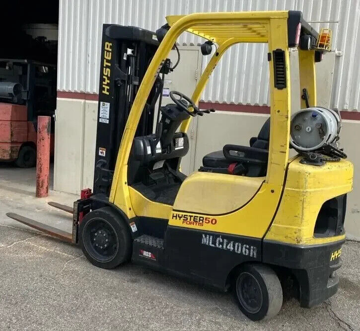 2018 Hyster S50FT 5000 Lb Forklift 3 Stage Mast 189” Lift 50 Fortis