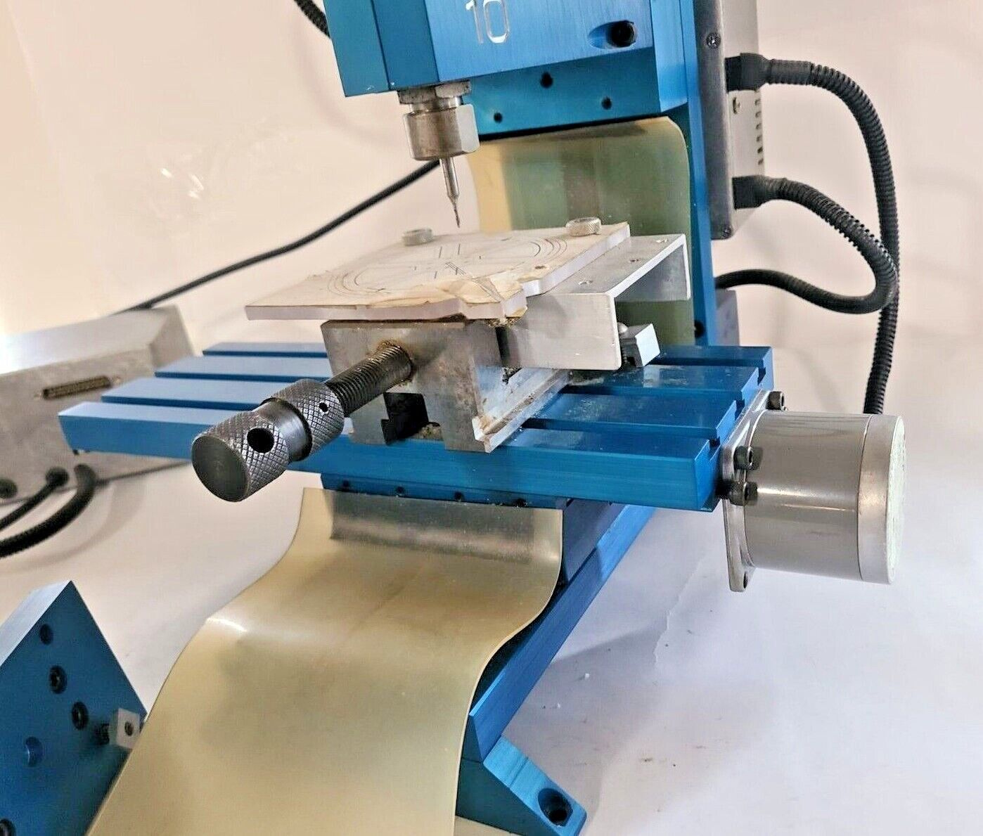 Maxnc 10 CNC Ready Mini Mill Milling Machine With 4th Axis and Power S