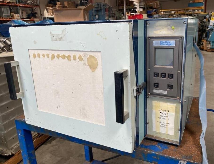 Sym-Tek Systems P1612F Furnace Chamber Delta Design 9010 TEMPERATURE CONTROLLER
