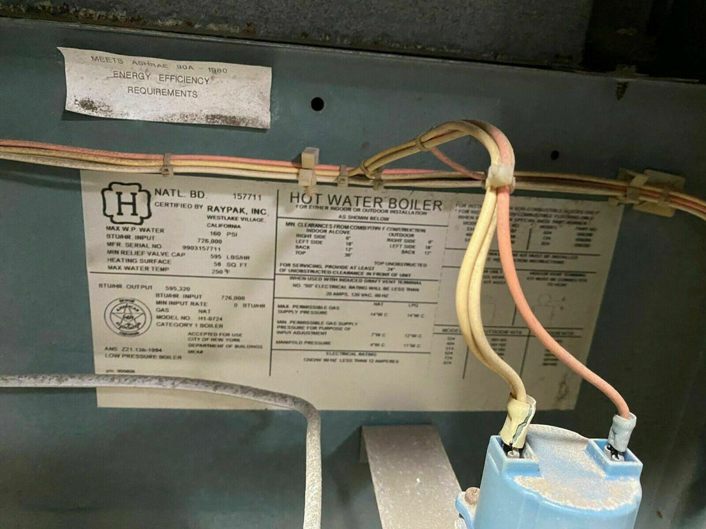 RAYPAK Gas Hot Water Boiler 160 PSI 726,000 BTU Model H1-0724 Indoor Or Outdoor