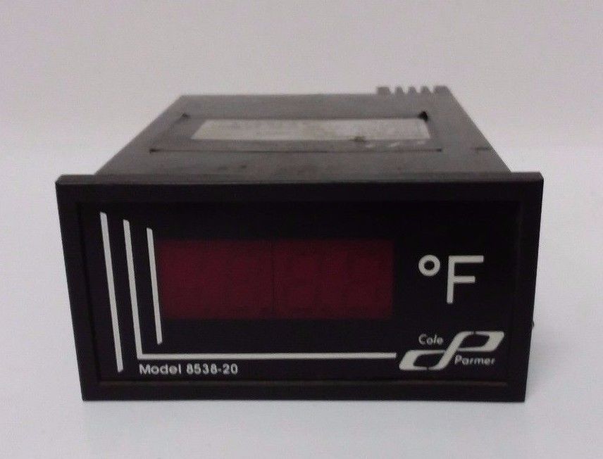 COLE PARMER Instrument Company 8538-20 Temperature controller Display