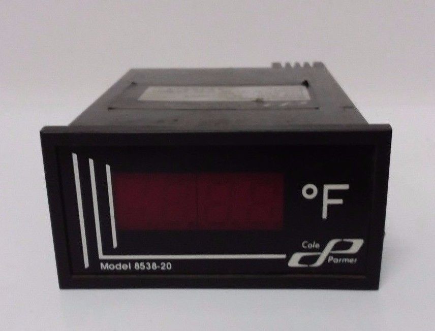 COLE PARMER Instrument Company 8538-20 Temperature controller Display