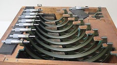 9 Mitutoyo Micrometer Set 2-12