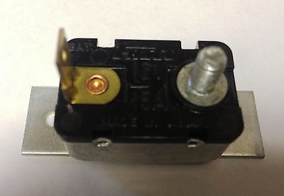 Lot 2 Brand New Fasco Circuit Breaker Auto Truck Fuse 12V 15A With Bracket