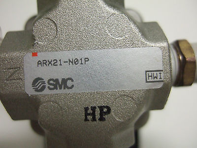 SMC ARX21-N01P Regulator w/ Gauge 1/8NPT ports .05-.3MPa Pressure Range 60PSI