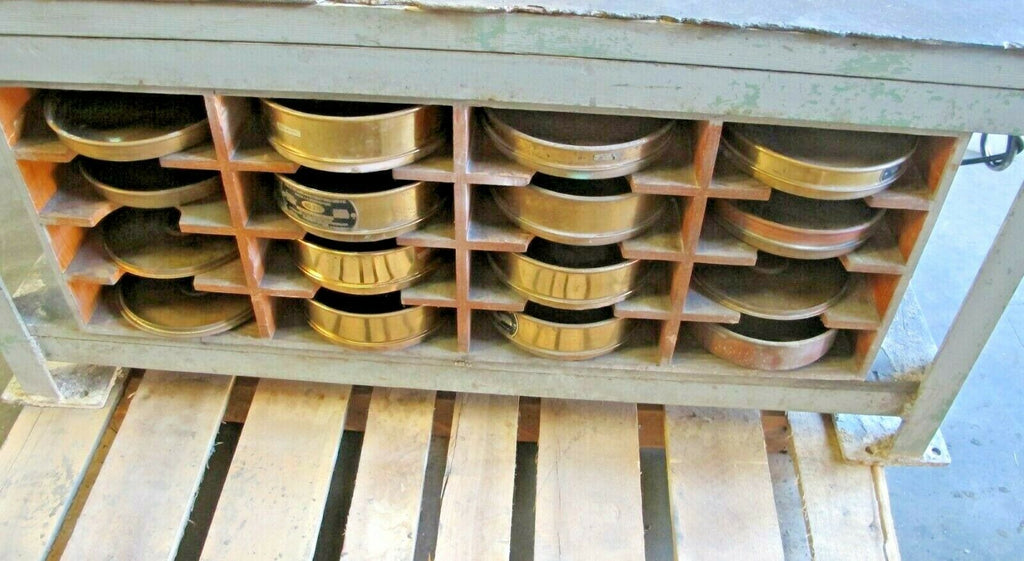 W.S.Tyler Ro-Tap RoTap Testing Sieve Shaker W/ US Standard Brass Testing Screens